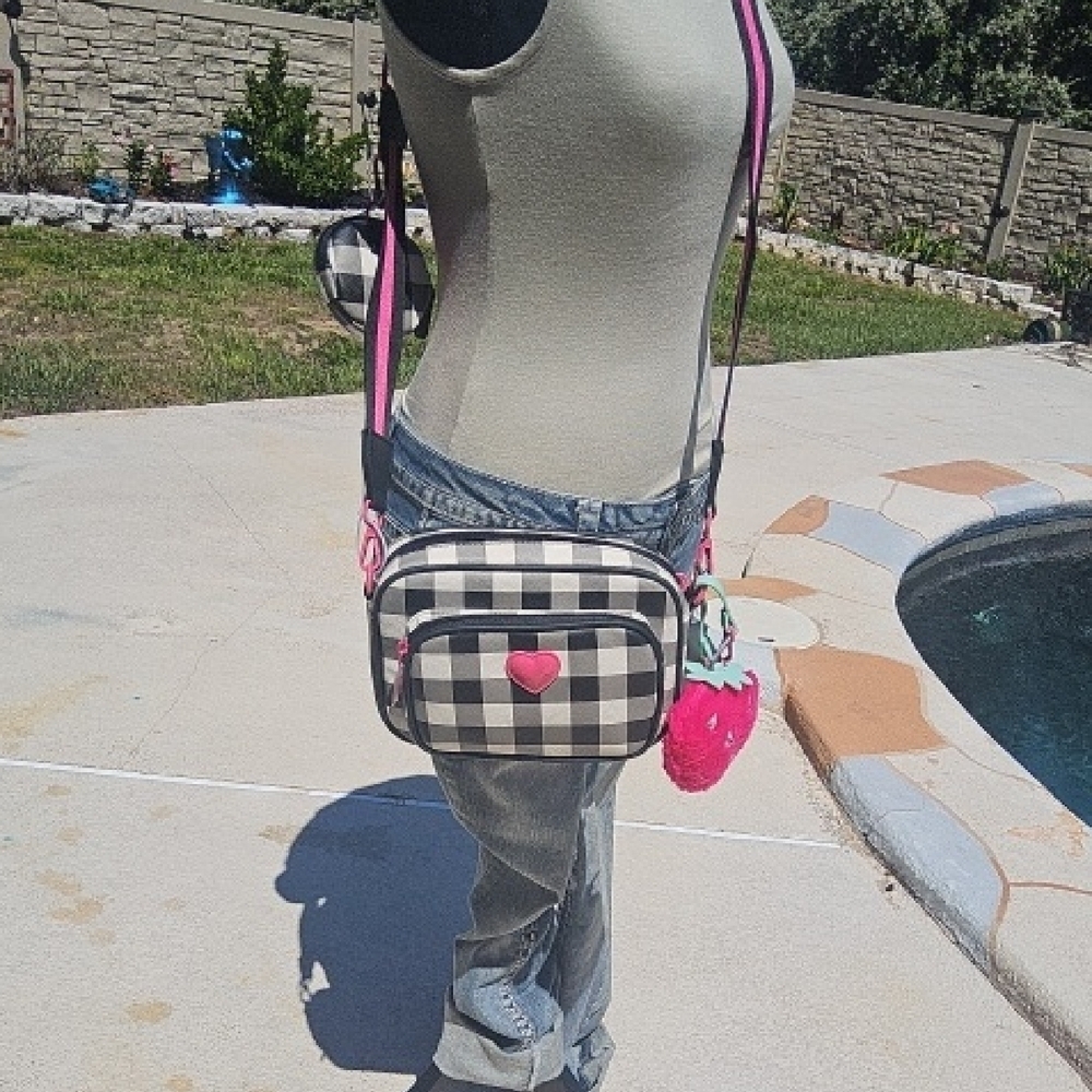 Betsey Johnson Pink Plaid Crossbody Bag with Heart Charm - Picture 1 of 7